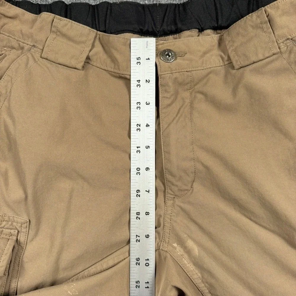 Duluth Trading Co Cargo Pants Mens 33 x 30 Tan Fire Hose Nylon Hiking 59311
